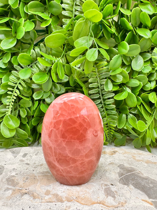 Standing Rose Calcite 290g