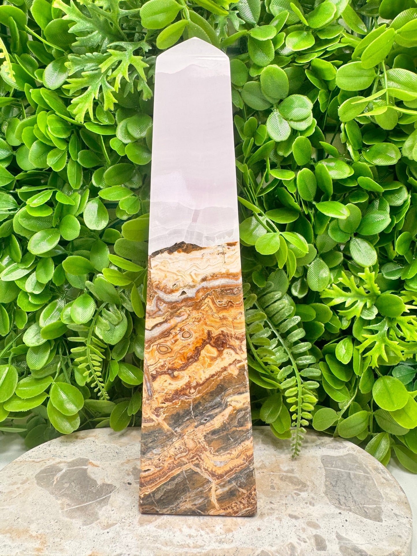 Pink Mangano / Pakistan Bumble Bee Jasper Tower 1978g