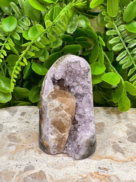 Amethyst with Calcite Freeform 414g