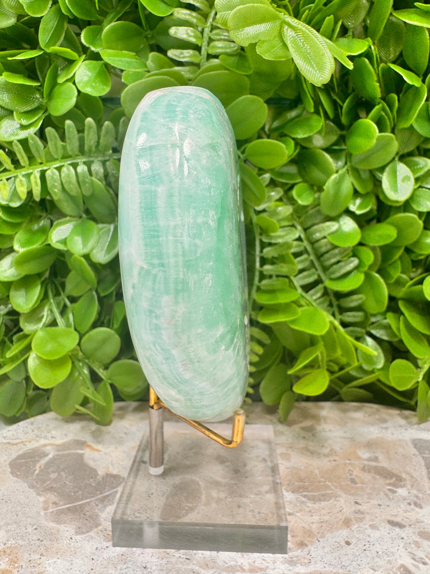 Aragonite & Smithsonite Heart 1kg