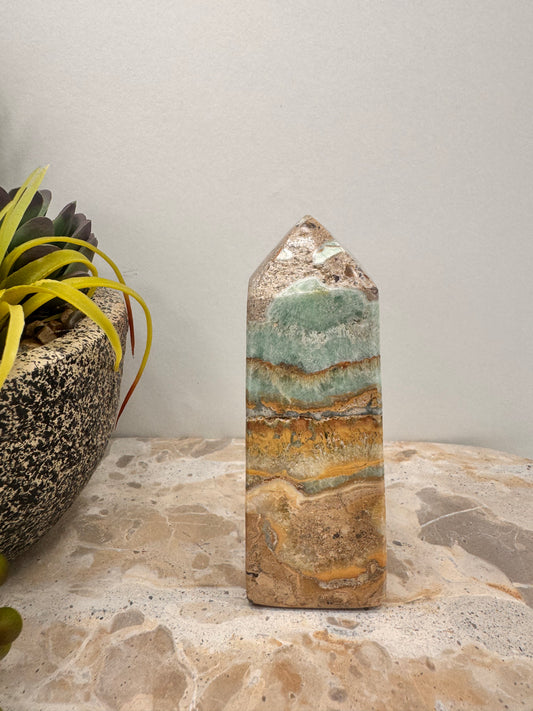Smithsonite Tower 334g