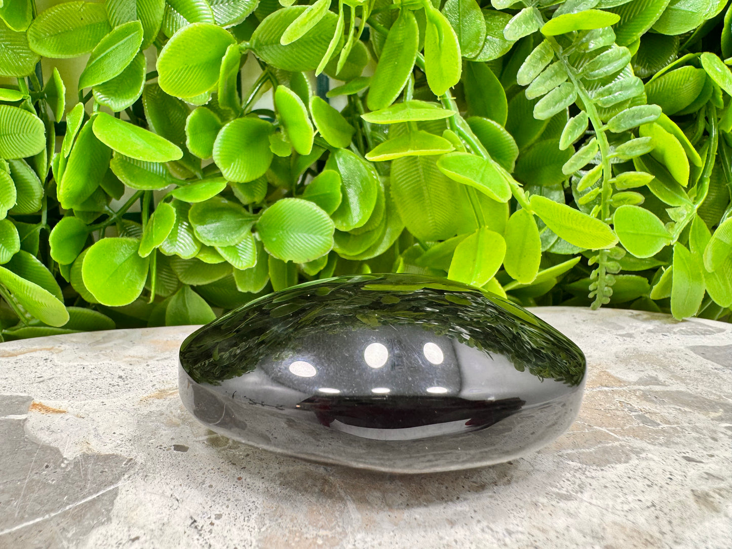 Black Obsidian Palm Stone 136g
