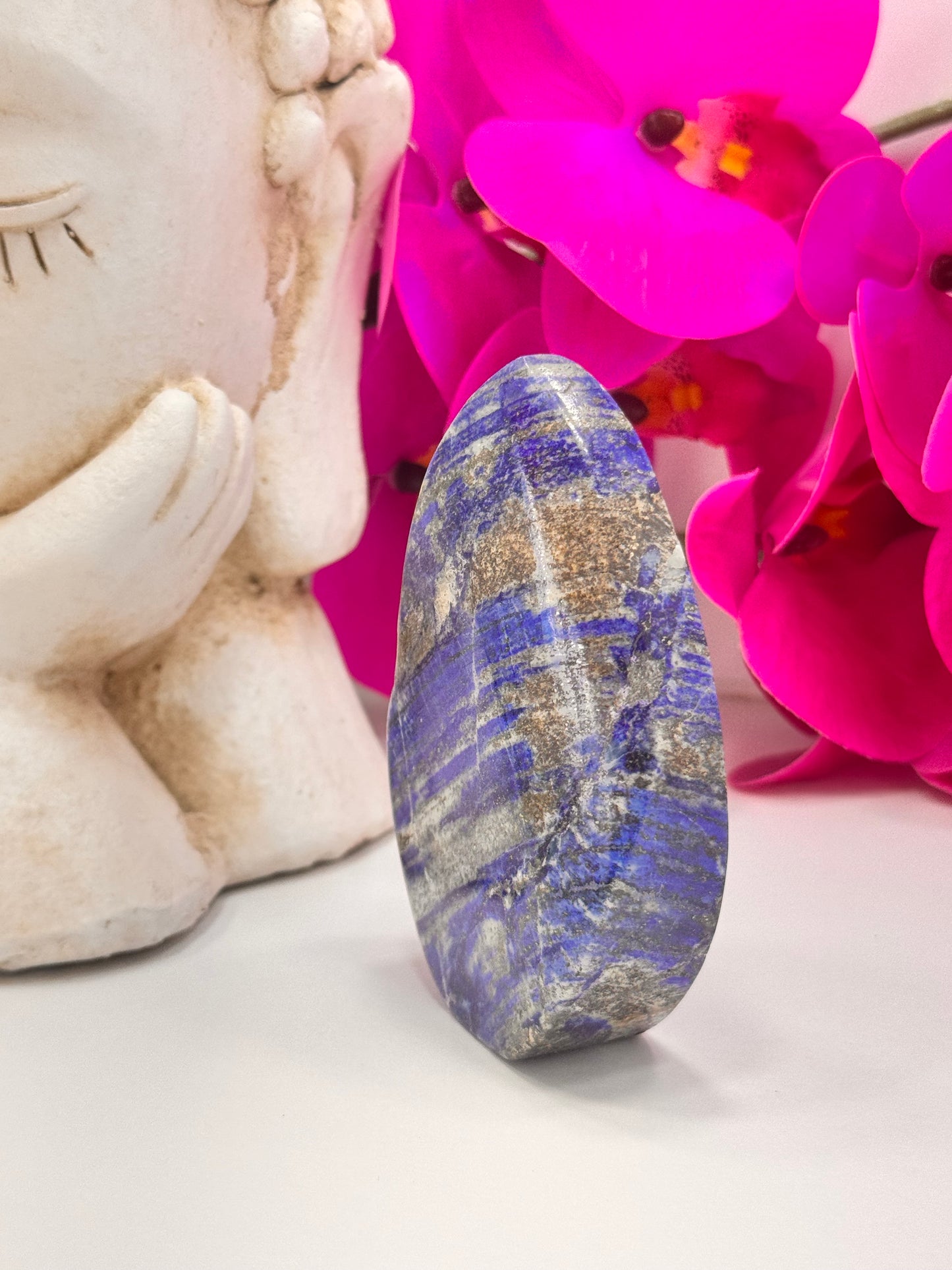 Lapis Lazuli teardrop 292g