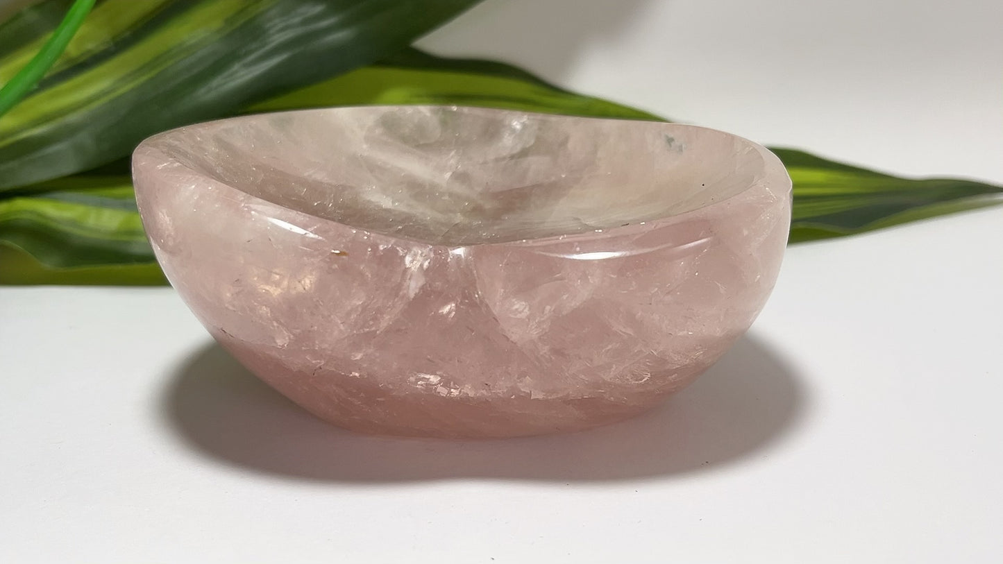 Rose Quartz Heart Bowl 522g
