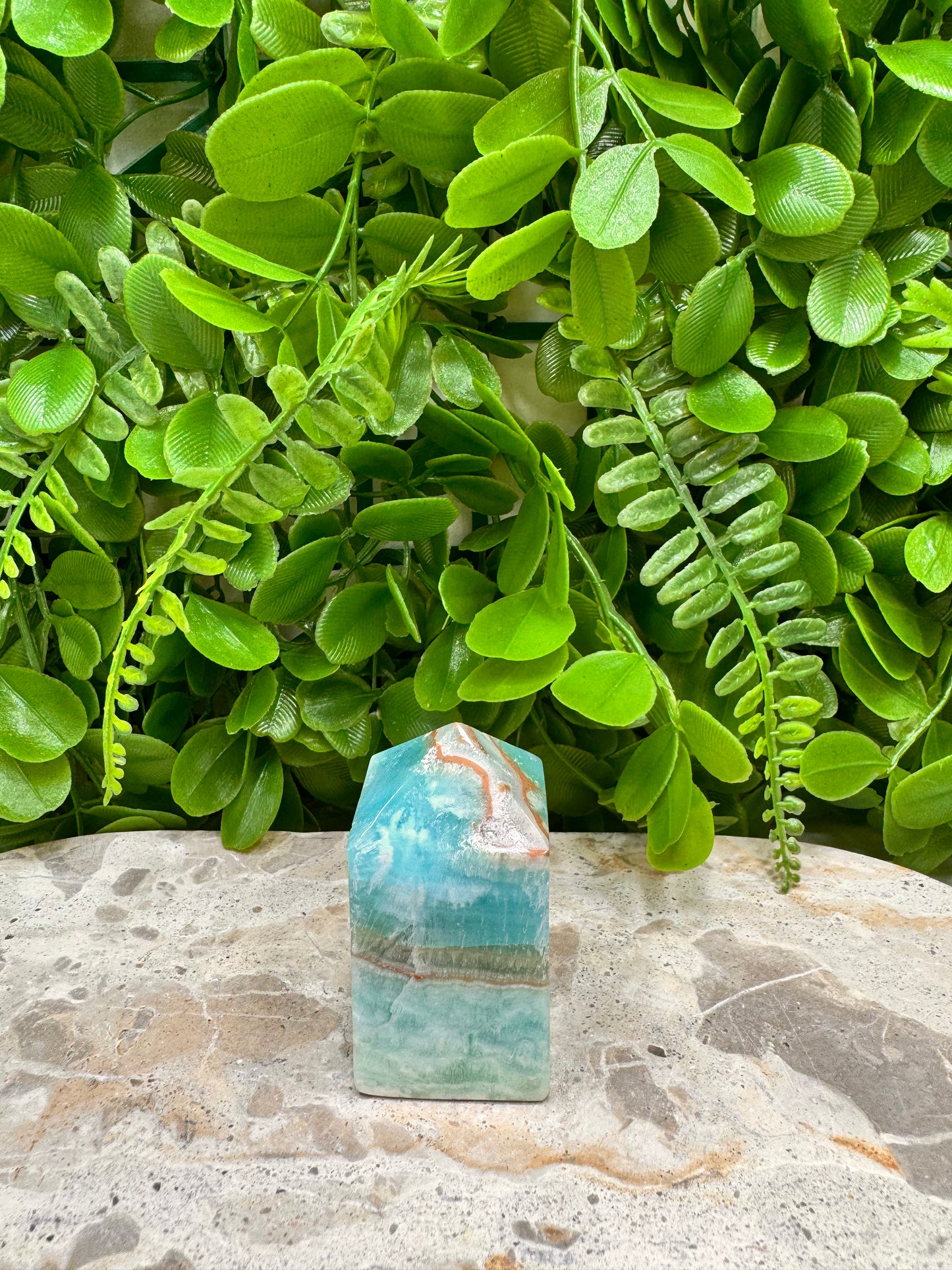 Aragonite Point 138g