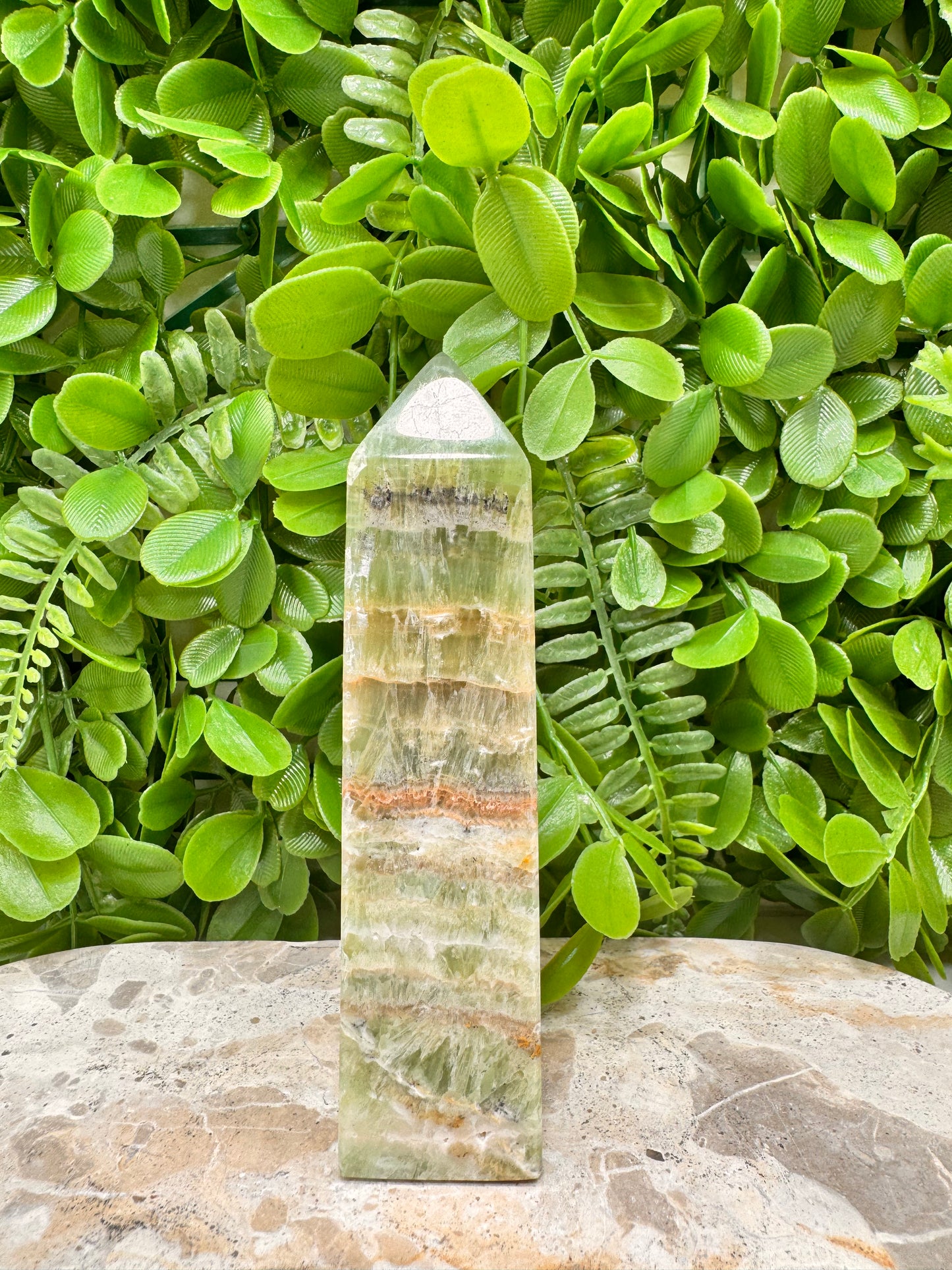 Emerald Kiwi Calcite Tower 342g