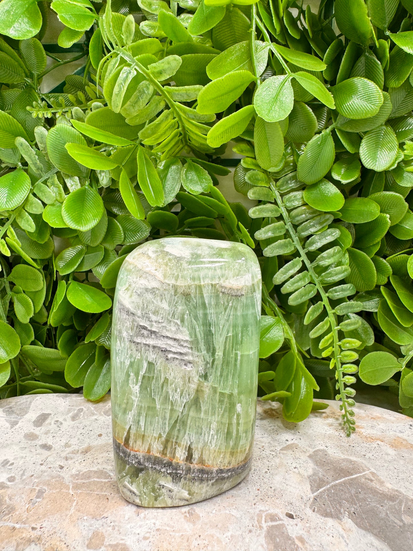 Emerald Kiwi Calcite Freeform 326g