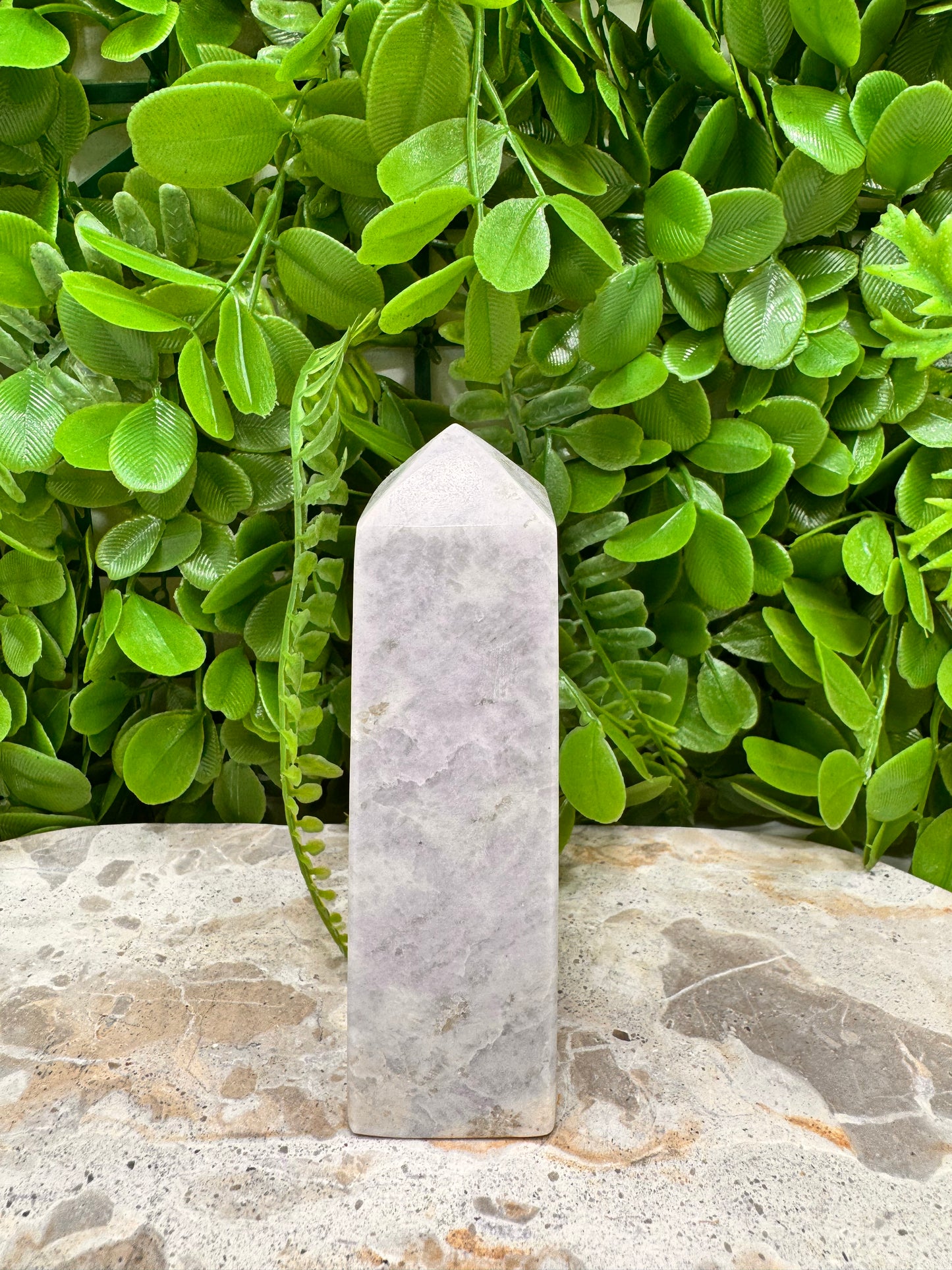 Hackmanite Point 274g
