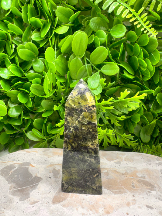 Nephrite Jade Tower 300g