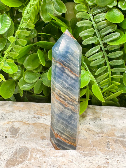 Blue Banded Onyx Point 99g