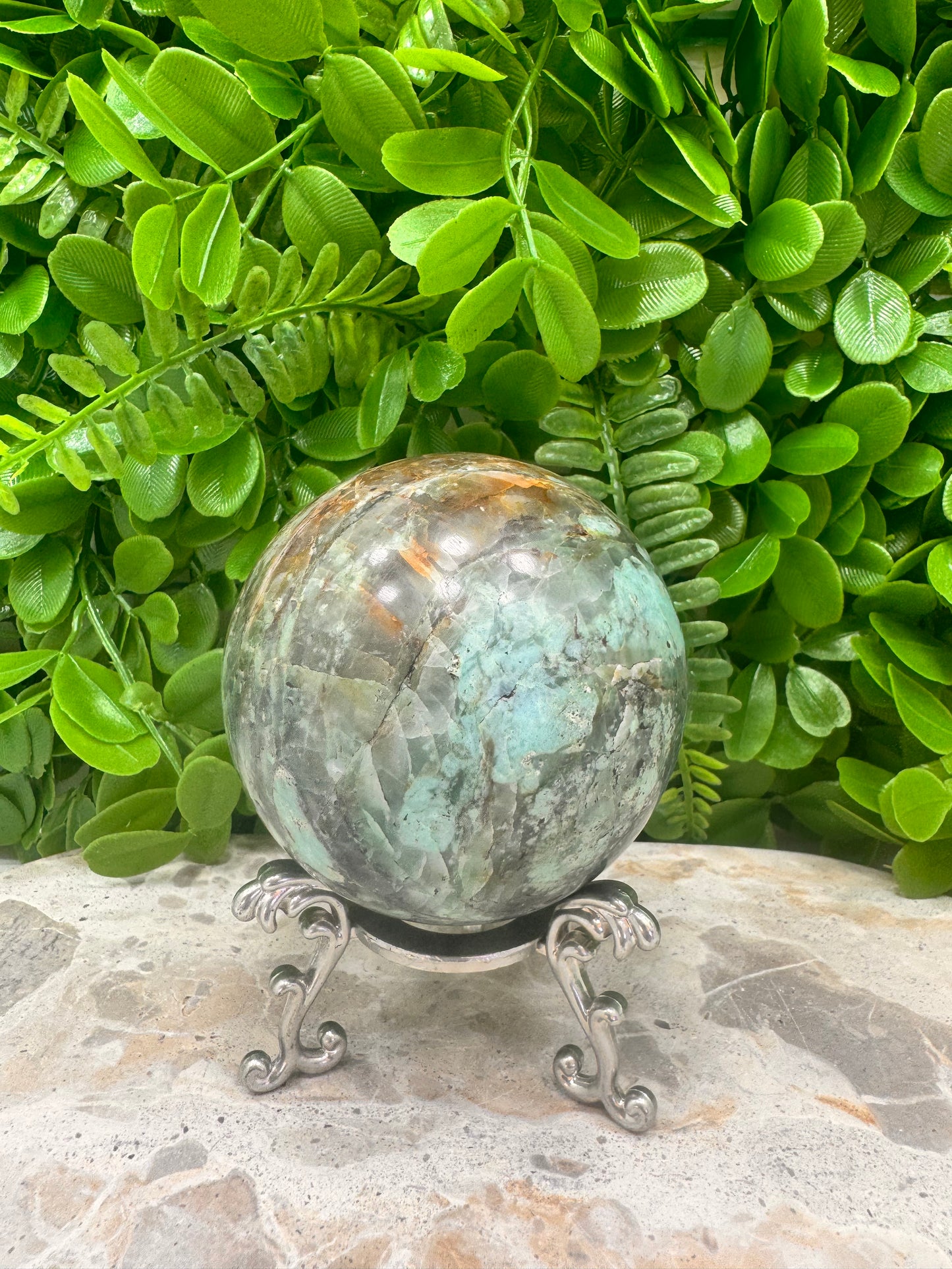 Turquoise Sphere 640g