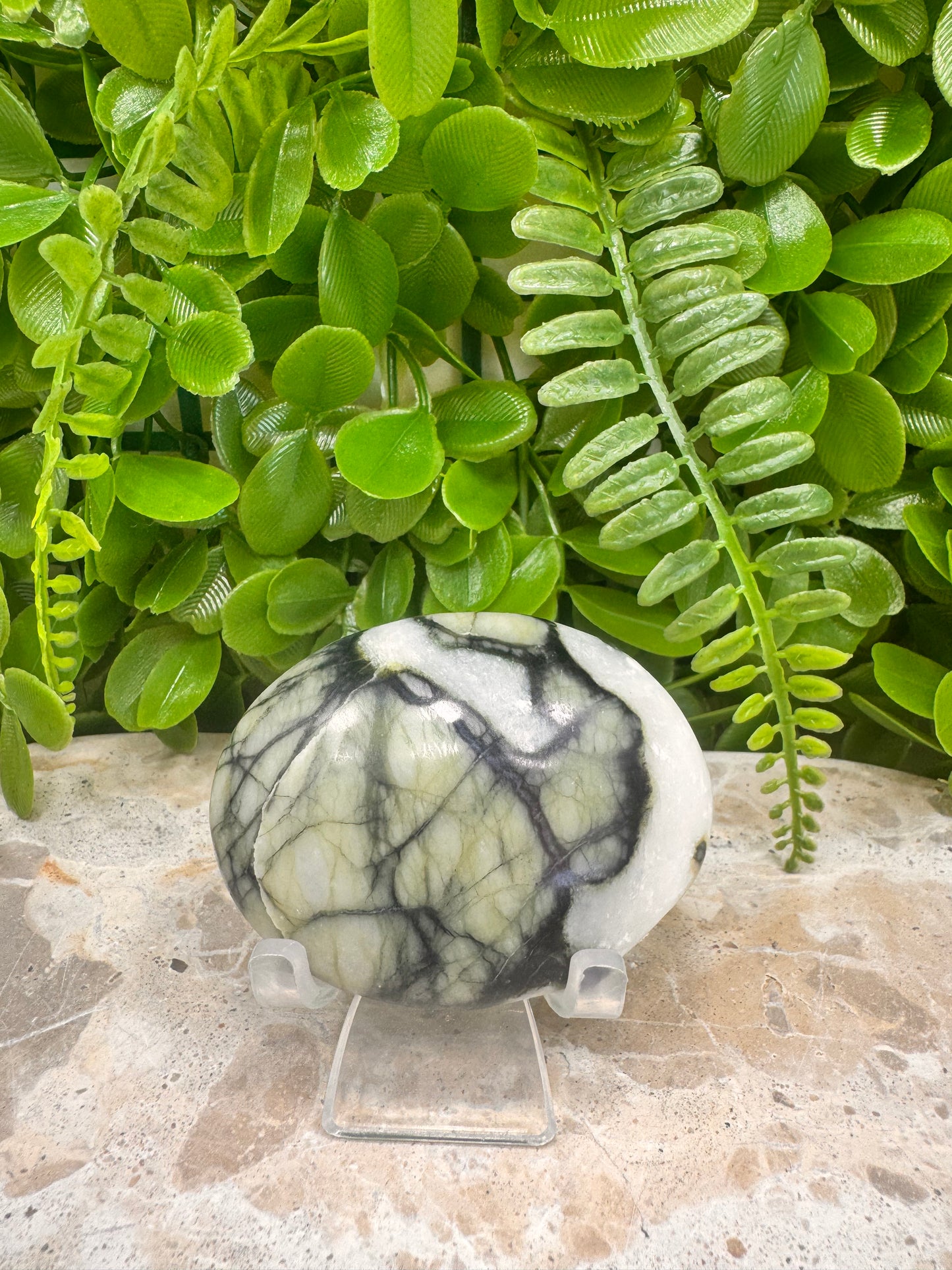 Rutile Serpentine Palm Stone 116g