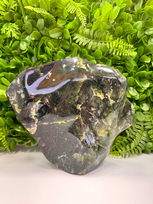 Nephrite Jade Freeform 3136g