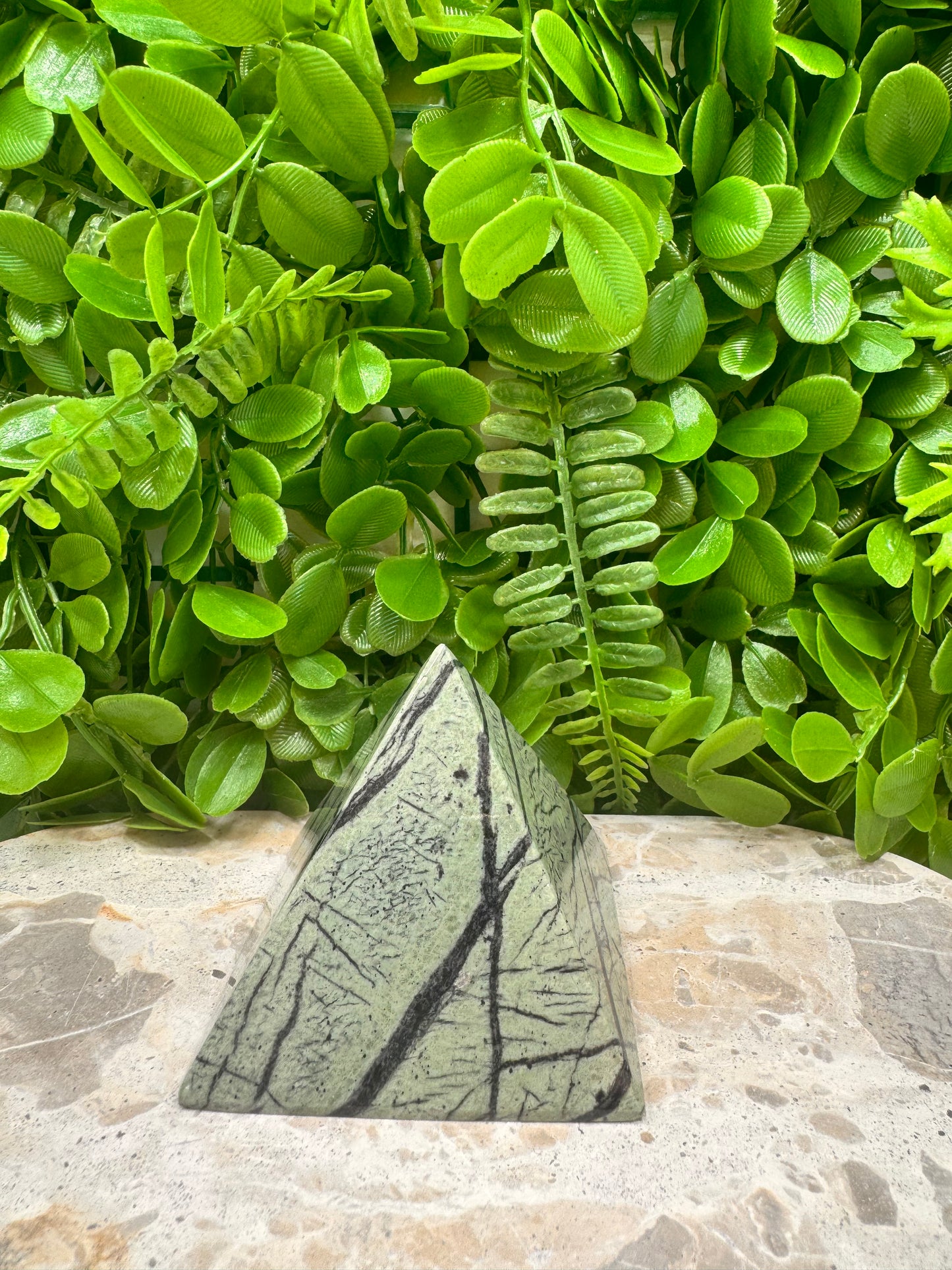 Black Vein Serpentine Pyramid 394g