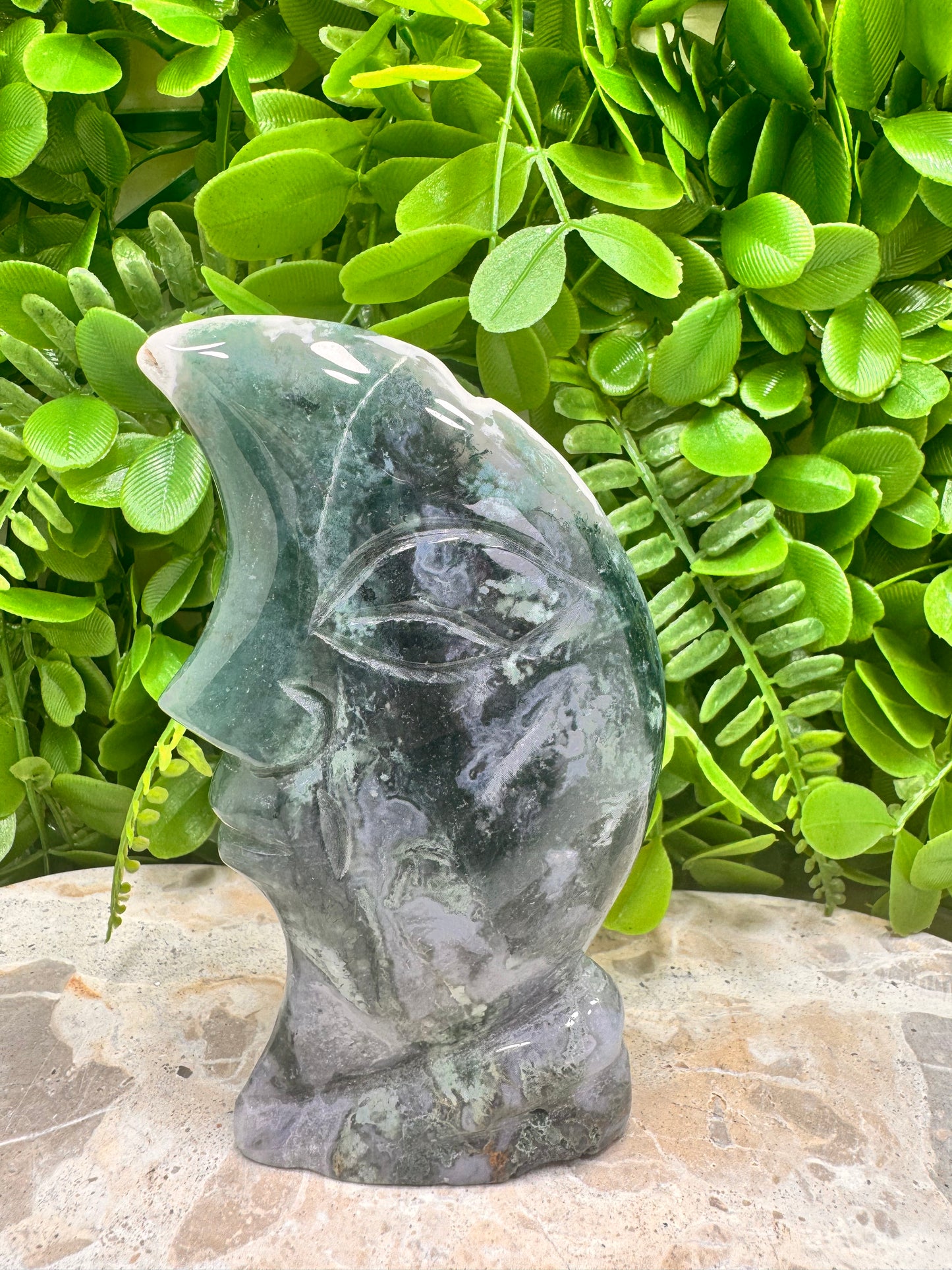 Moss Agate Moon 352g