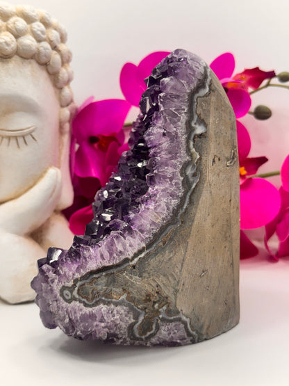 Amethyst Cluster 2332g