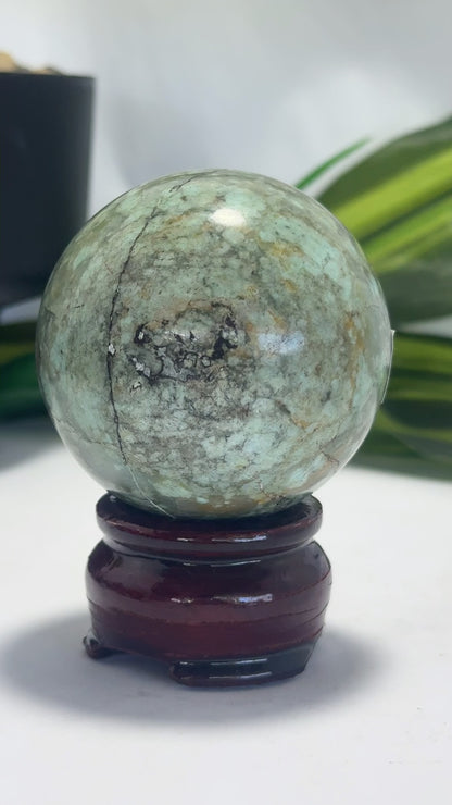 Turquoise Sphere 262g