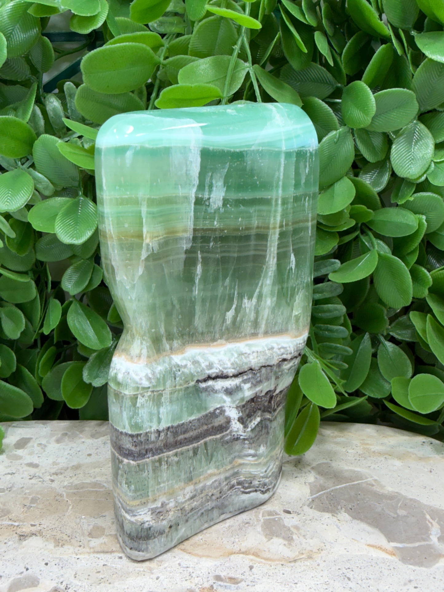 Emerald Kiwi Calcite Freeform 470g