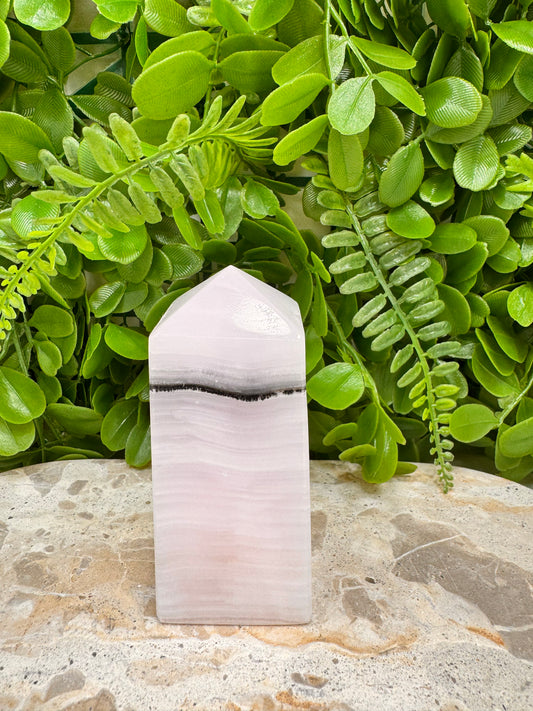 Smokey Pink Mangano Tower 396g