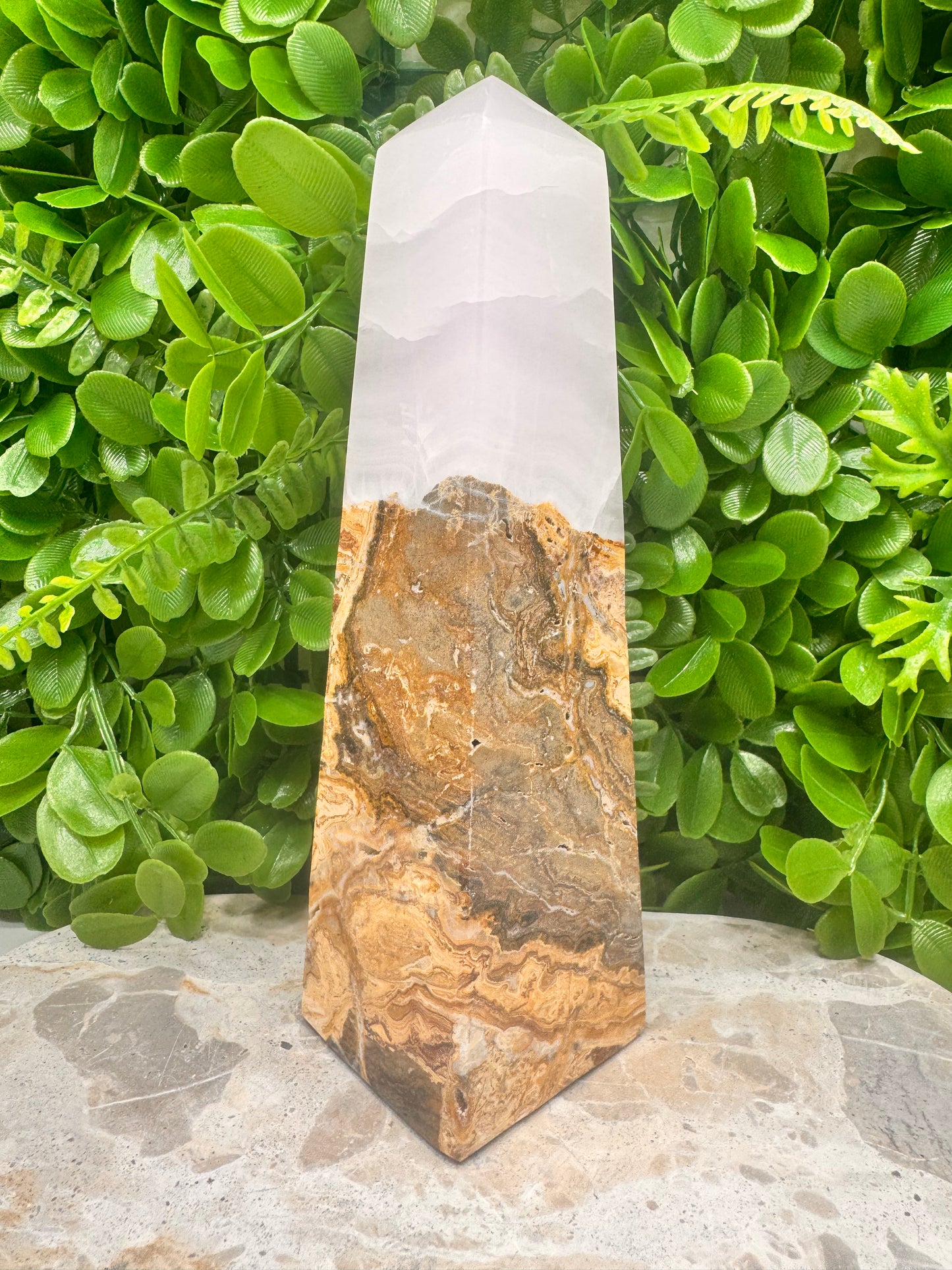 Pink Mangano / Pakistan Bumble Bee Jasper Tower 1068g