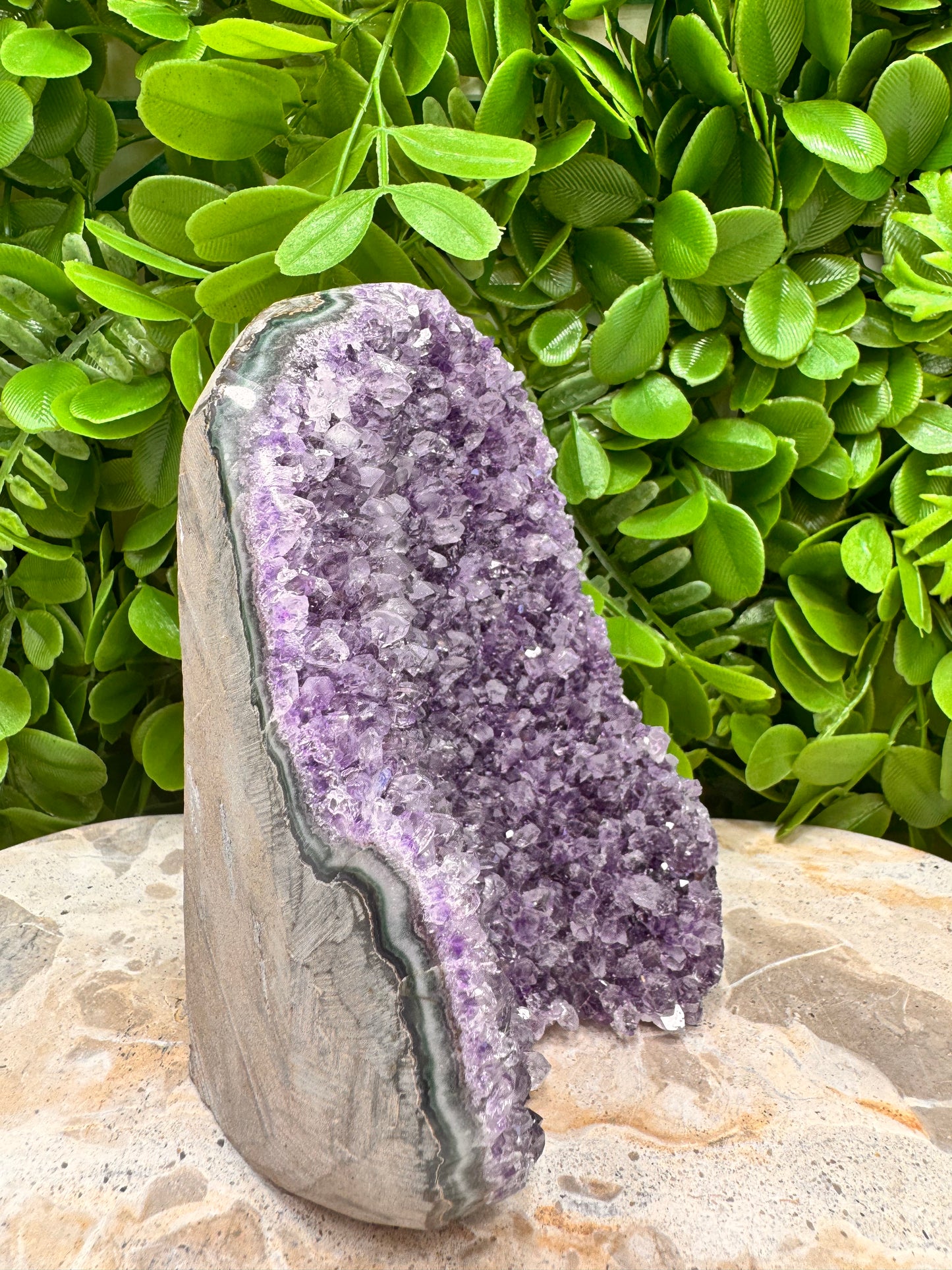 Amethyst Freeform 1050g