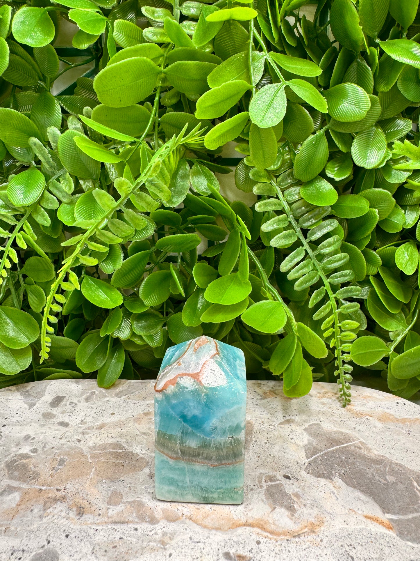Aragonite Point 138g