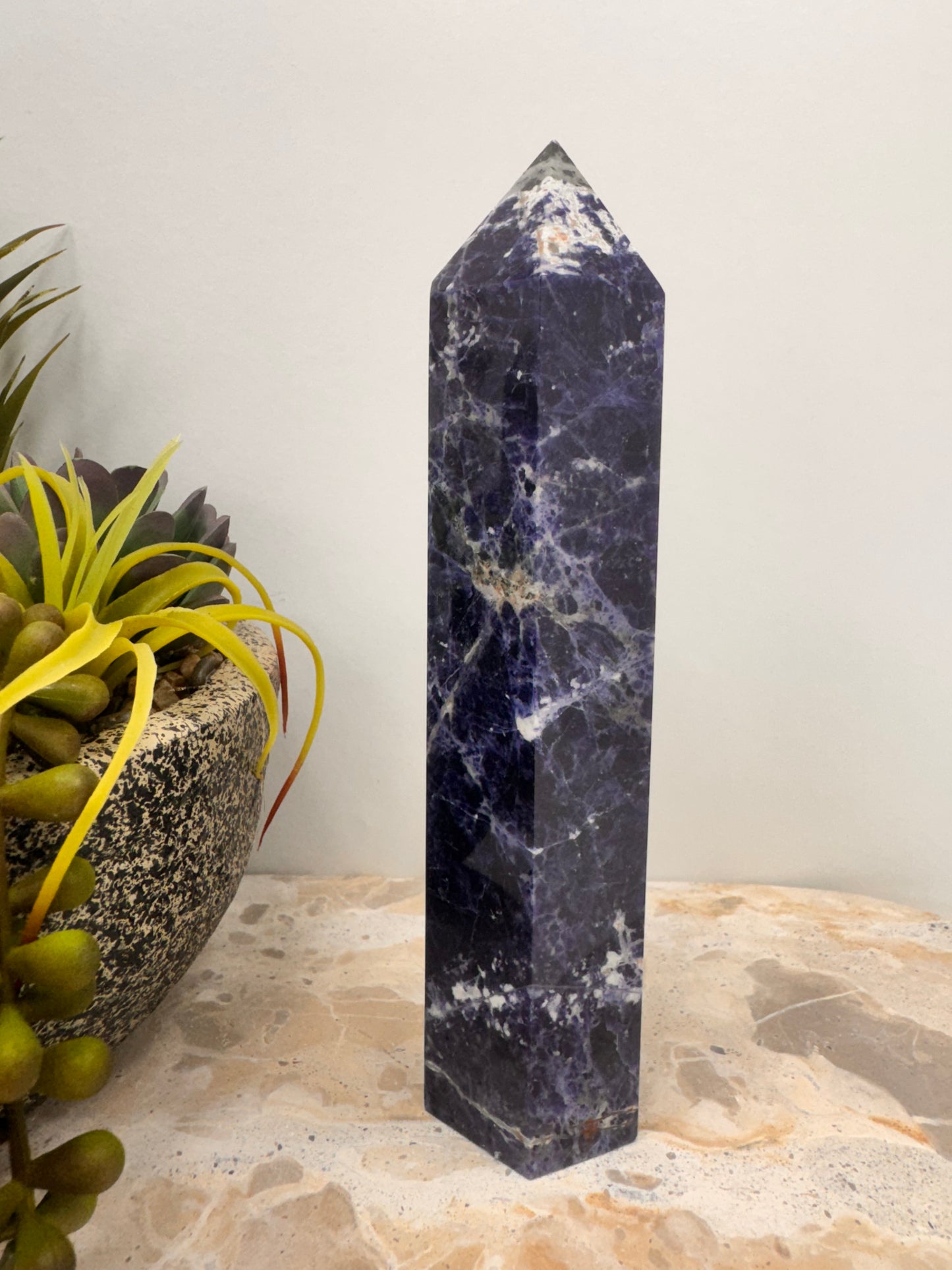 Sodalite Tower 412g