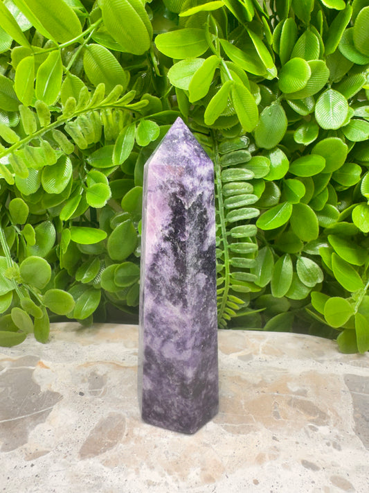 Lepidolite Tower 252g