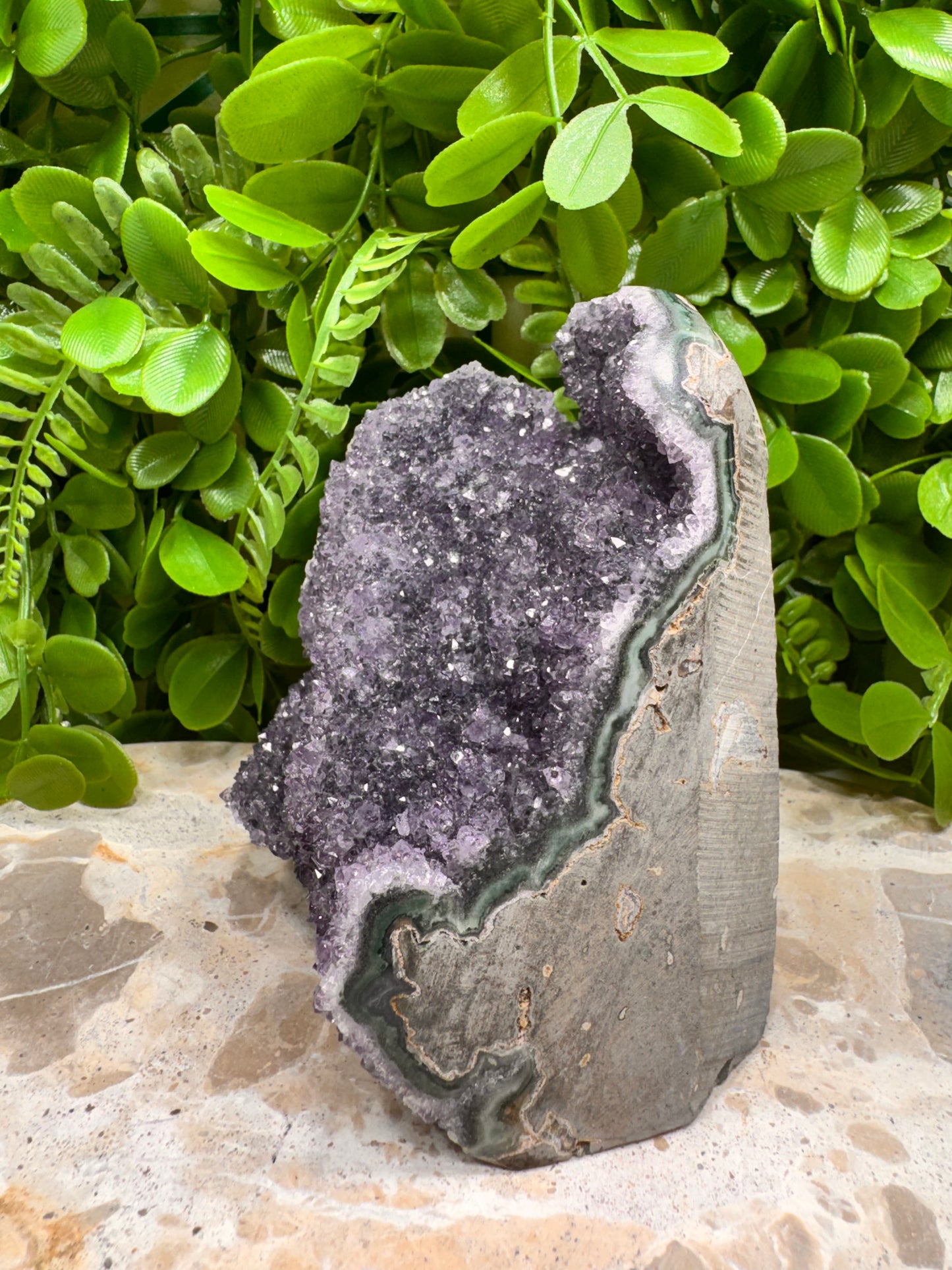 Amethyst Freeform 940g