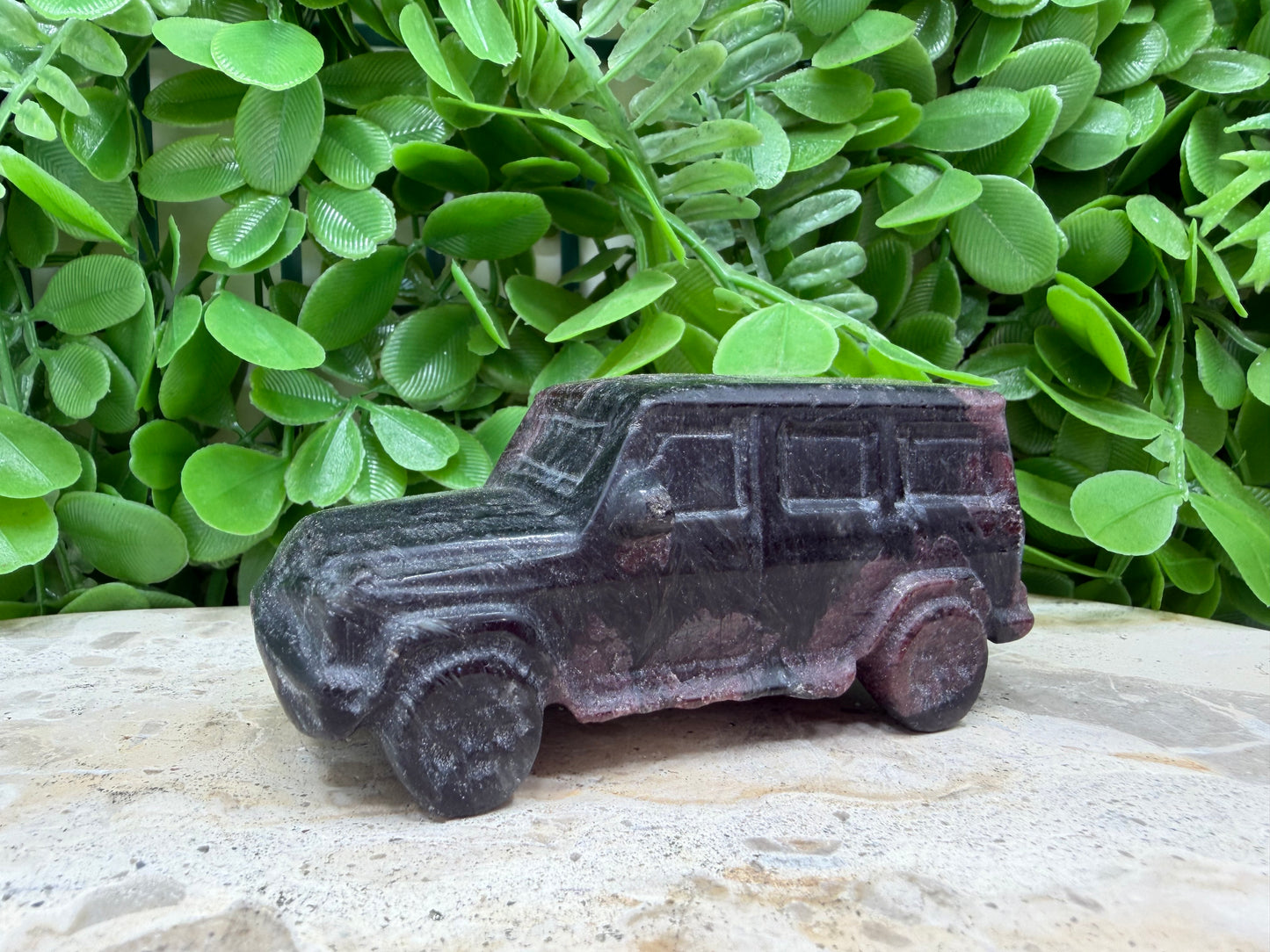 Garnet Four Wheeled Drive 350g