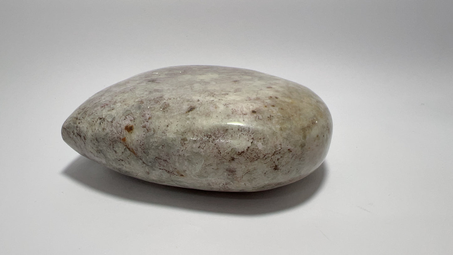 Hackmanite Heart 1.3kg