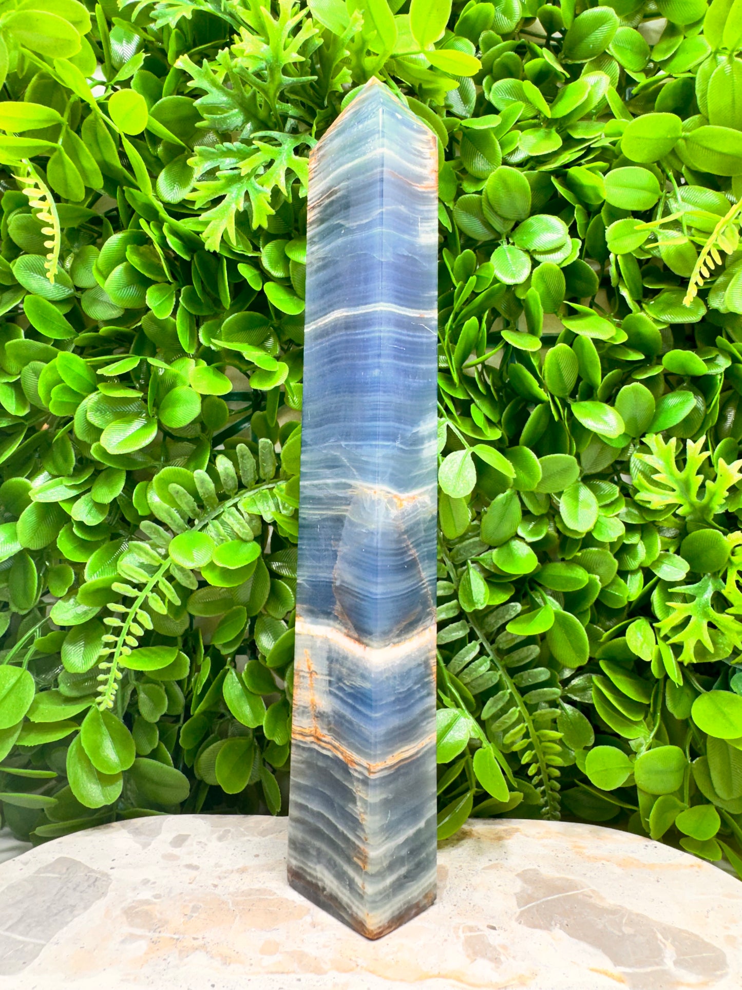 Blue Banded Onyx Tower 760g