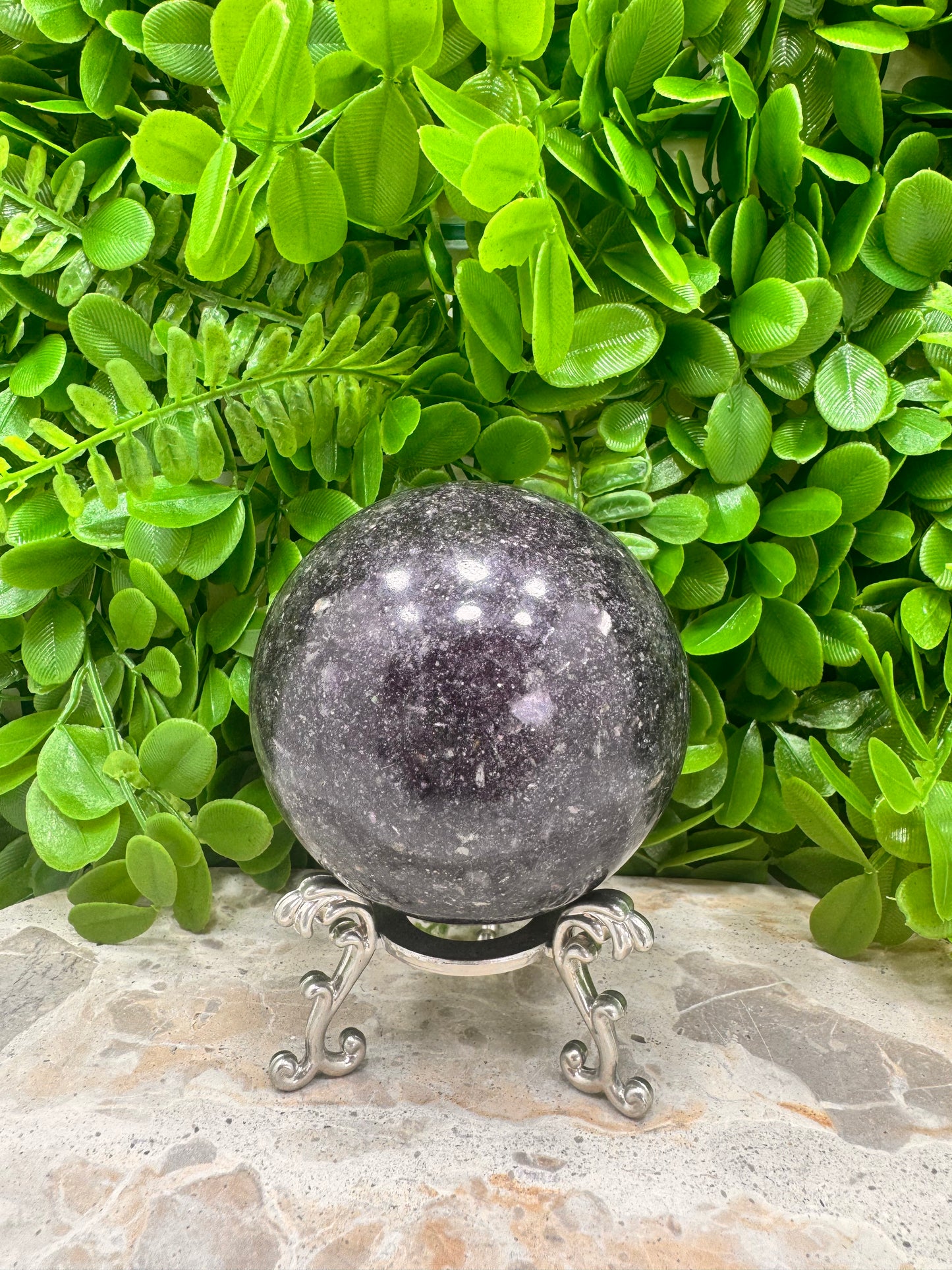Purple Mica  Sphere 750g