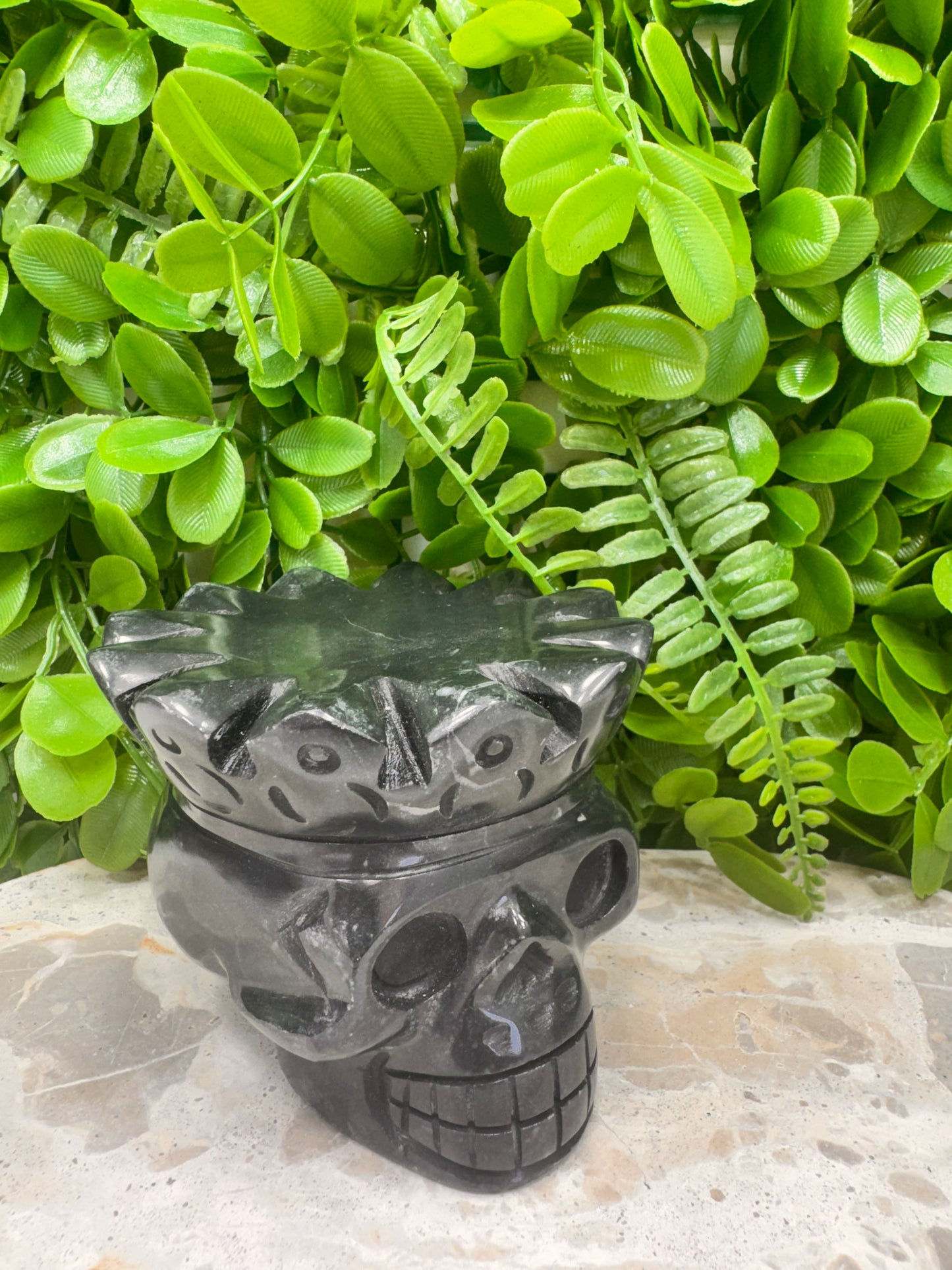 Black Jade King Skull 954g