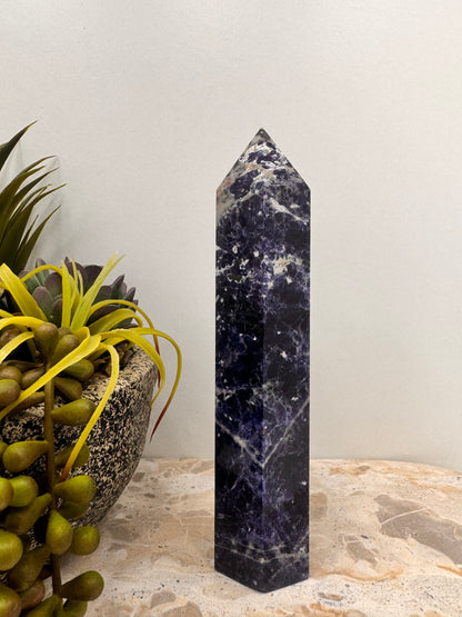 Sodalite Tower 412g