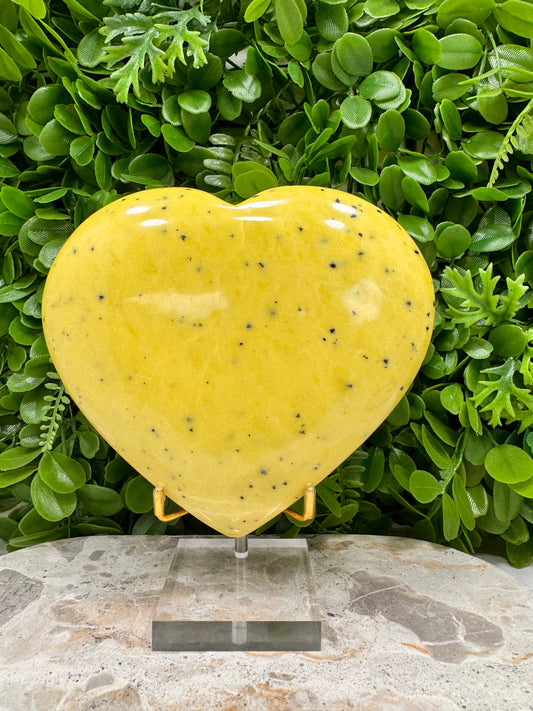 Yellow Jade with Hematite Heart 1280g