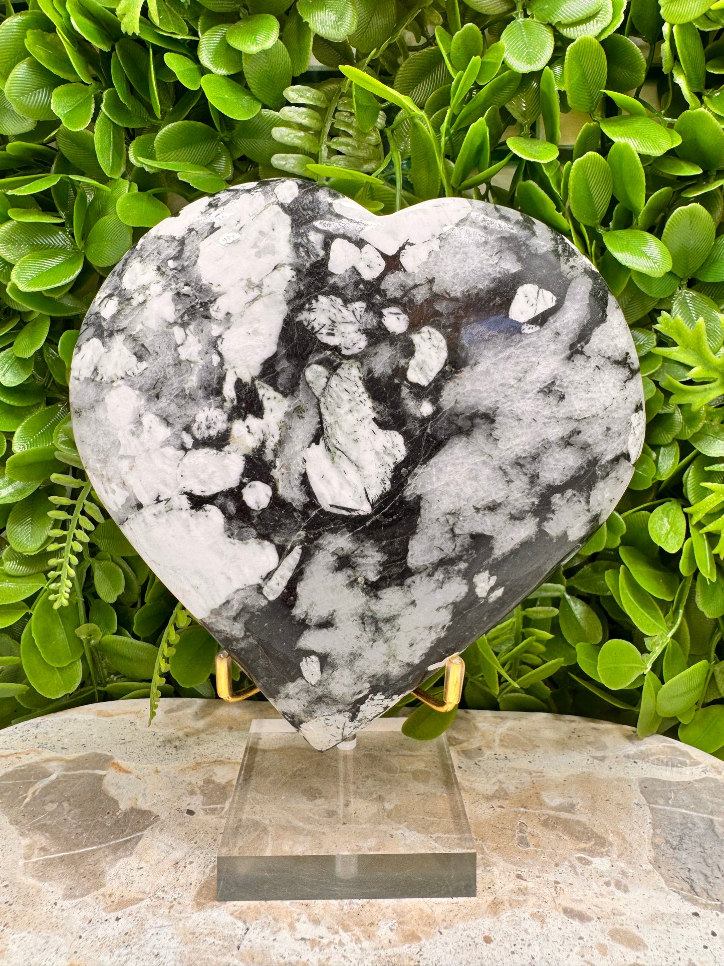 Tourmaline In Matrix Heart 1280g