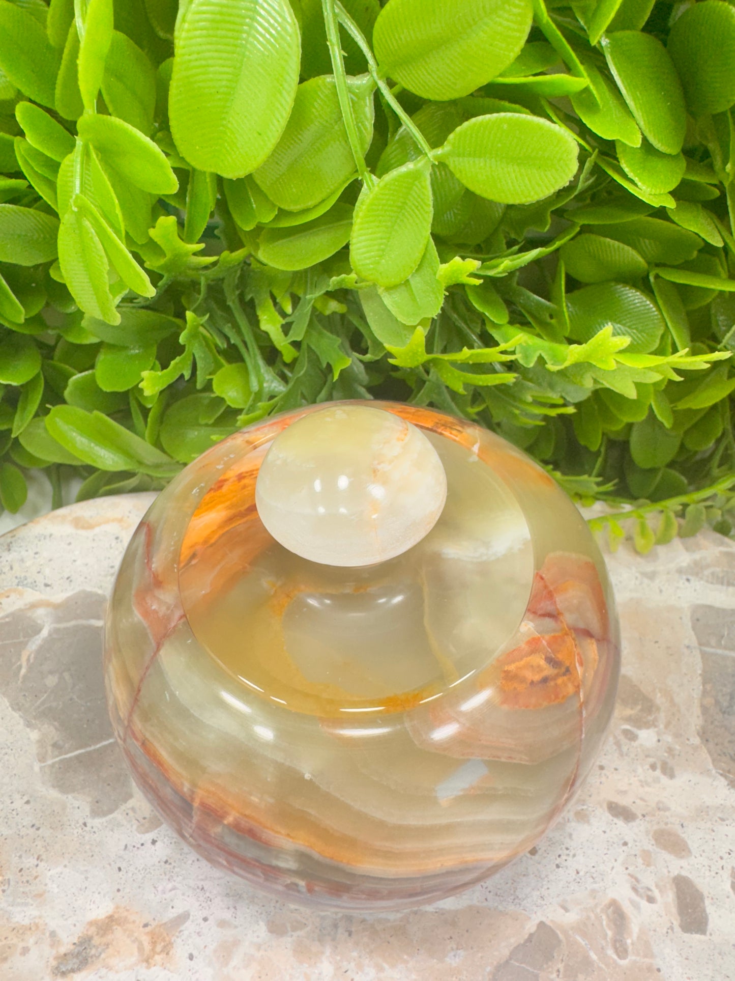 Green Banded Onyx Apple Bowl with lid 630g