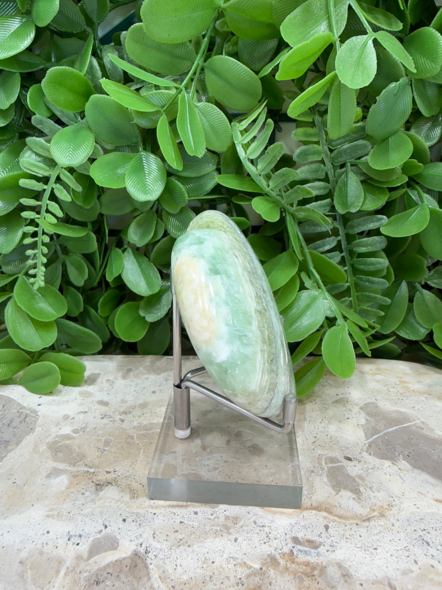 Emerald Kiwi Calcite Heart 210g