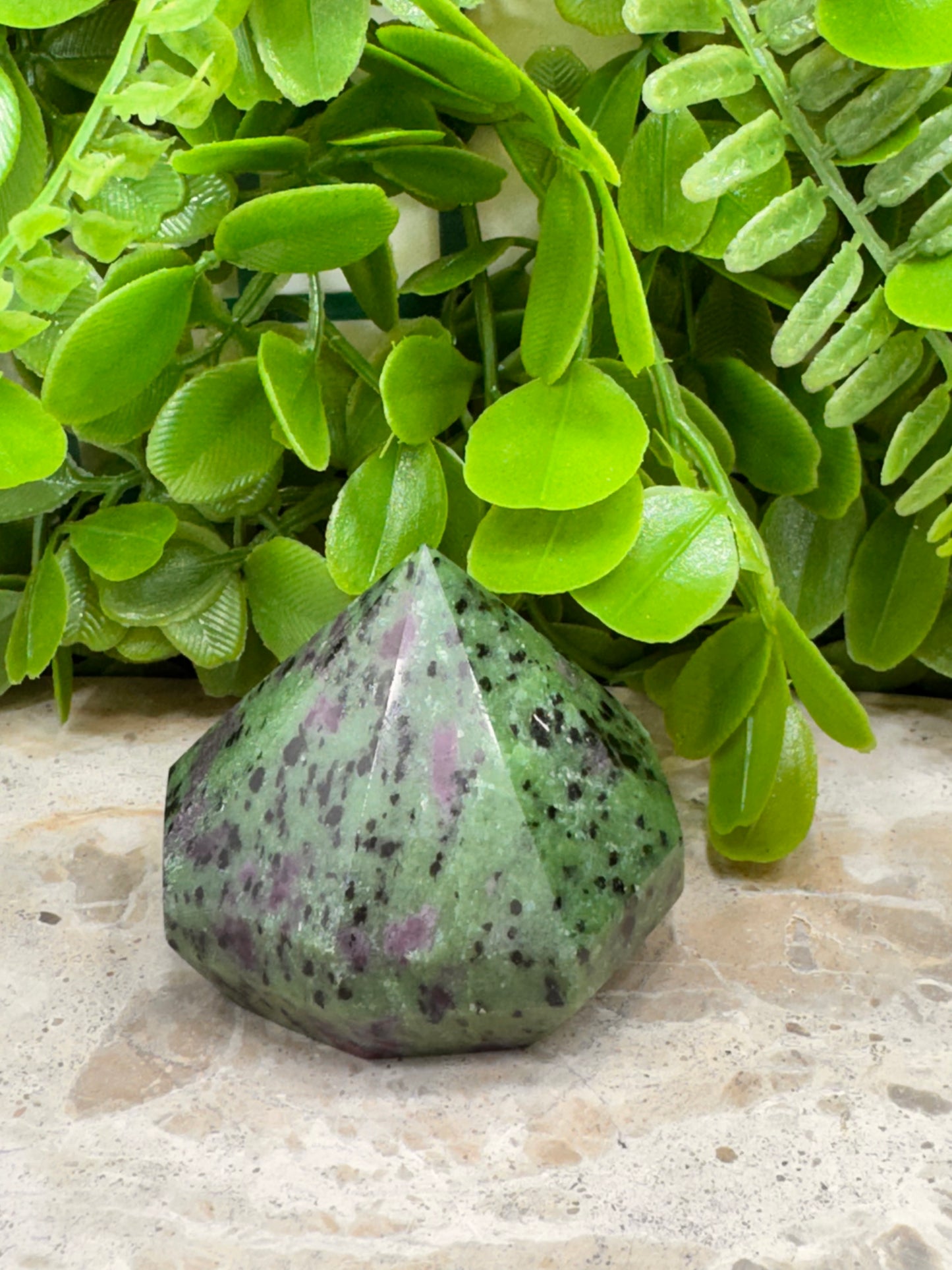 Ruby Zoisite Diamond 258g