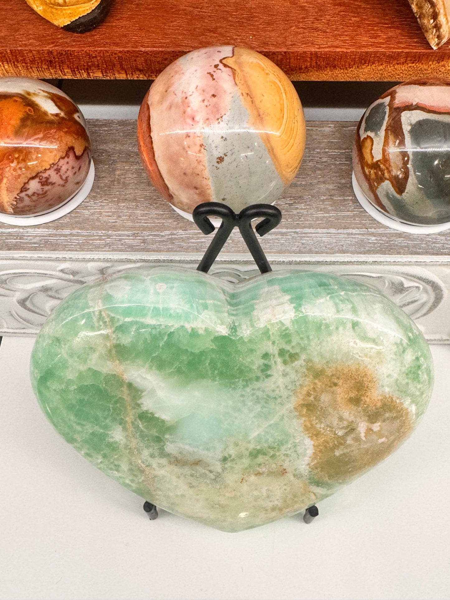 Aragonite & Smithsonite Heart 1kg