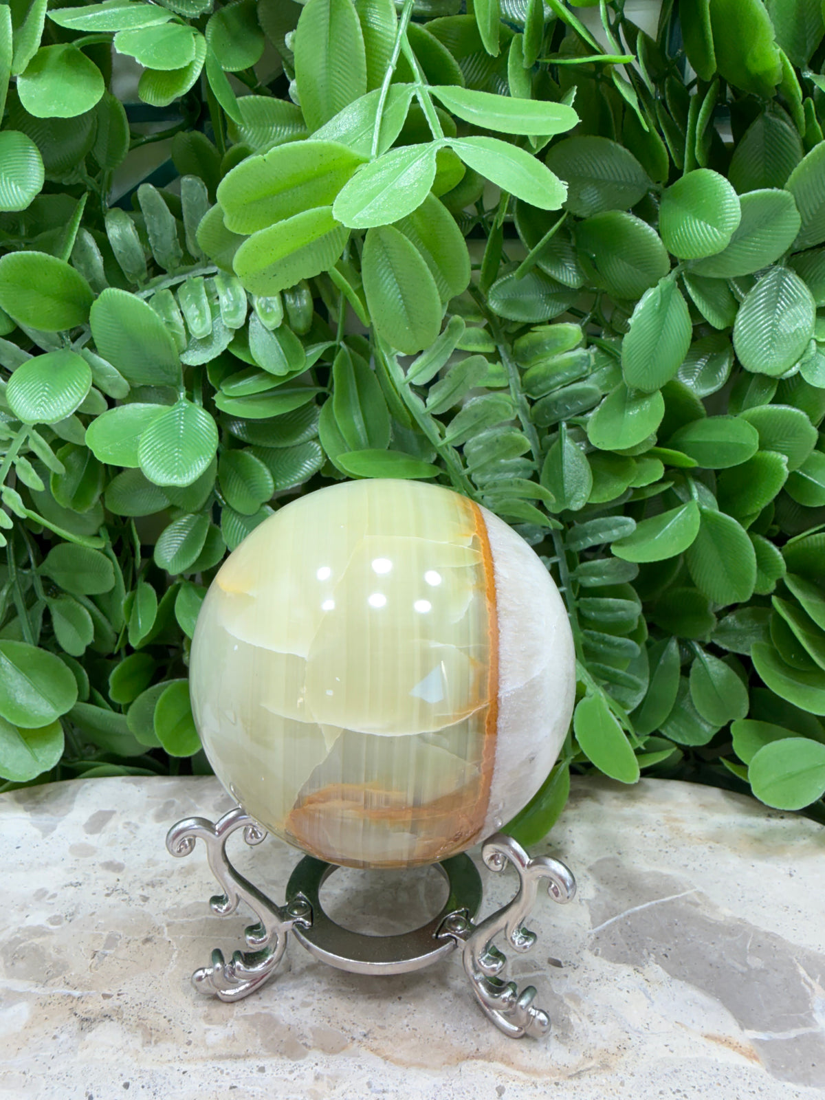 Green Onyx with White Calcite Sphere 456g