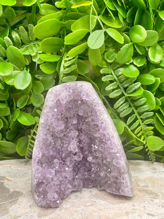 Amethyst Cave 496g