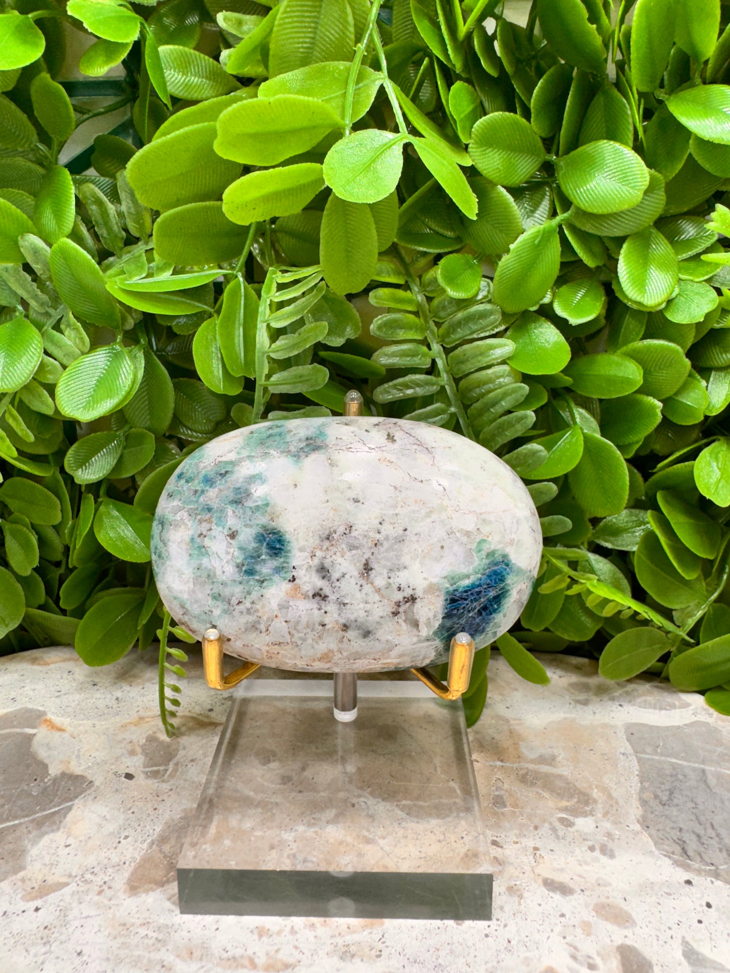 Sodalite Mix Palm Stone 220g