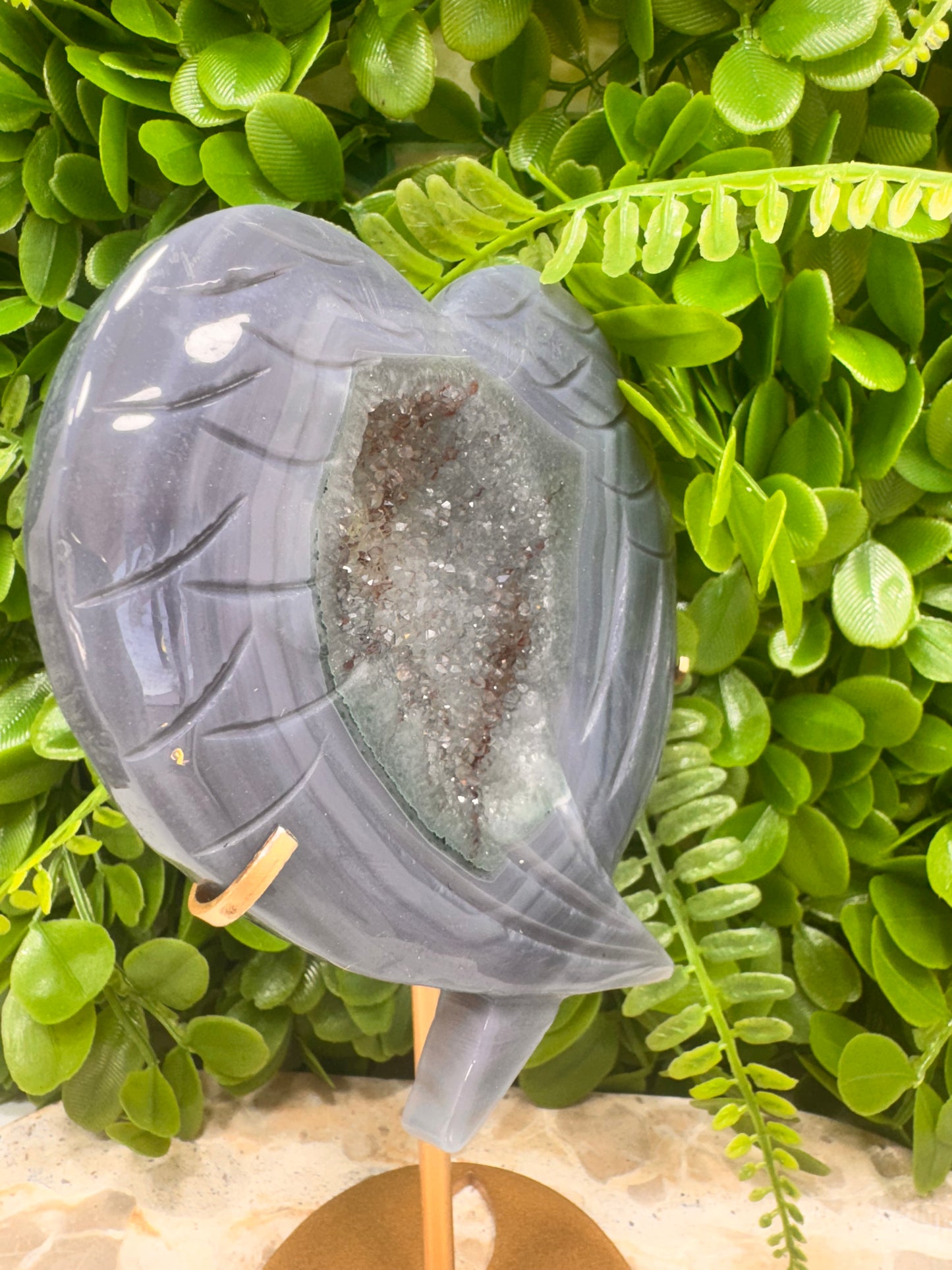 Druzy Agate With Amethyst Wings on Stand 420g