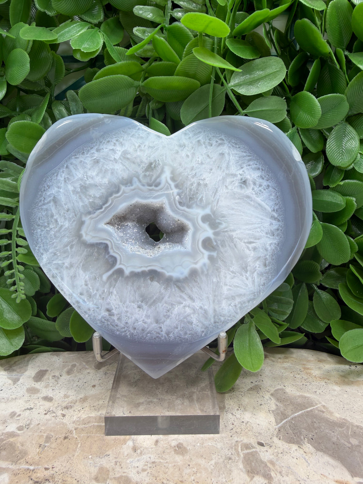 Druzy Agate Heart 452g