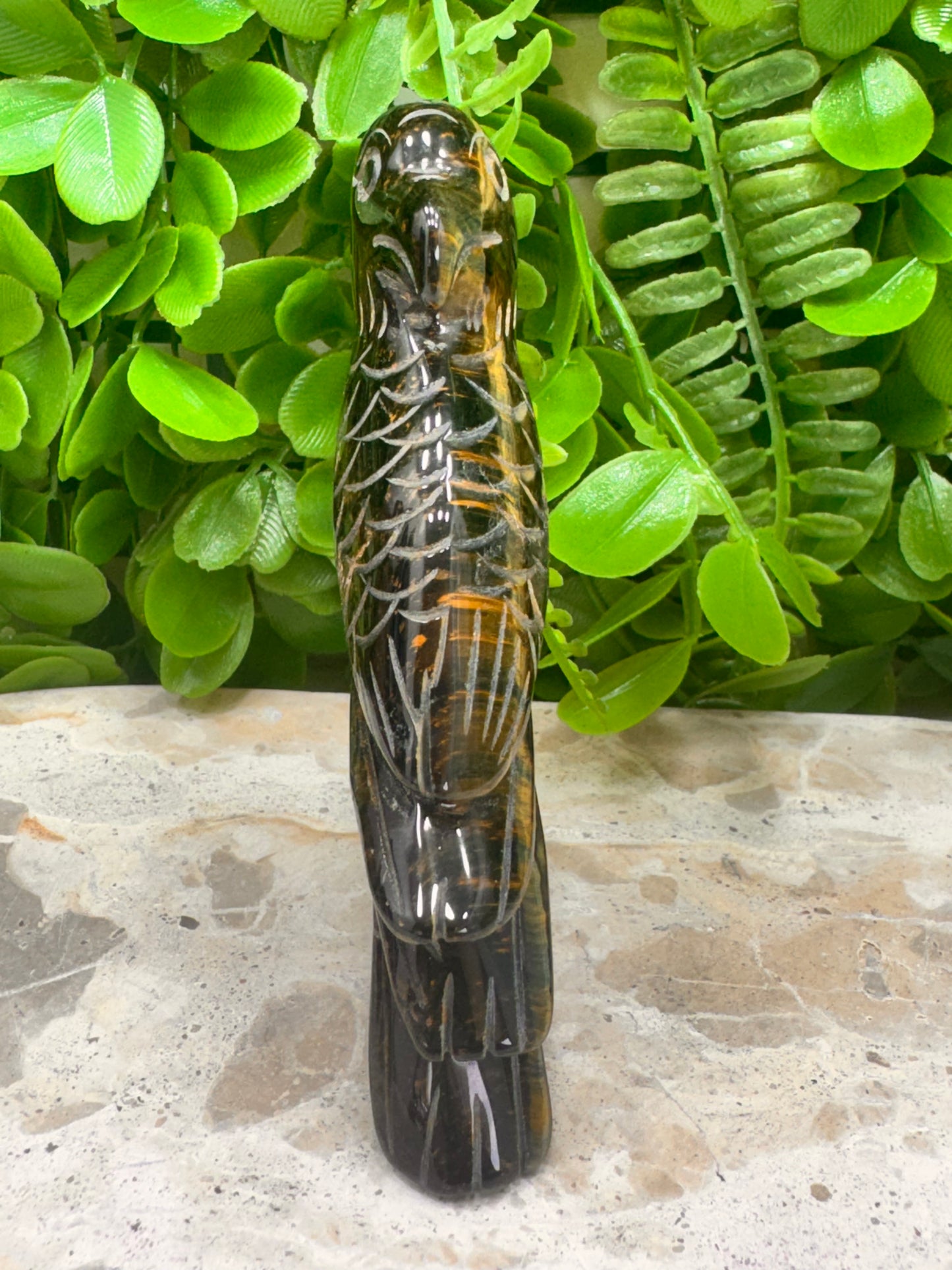 Yellow/Blue Tigers Eye Bird 188g