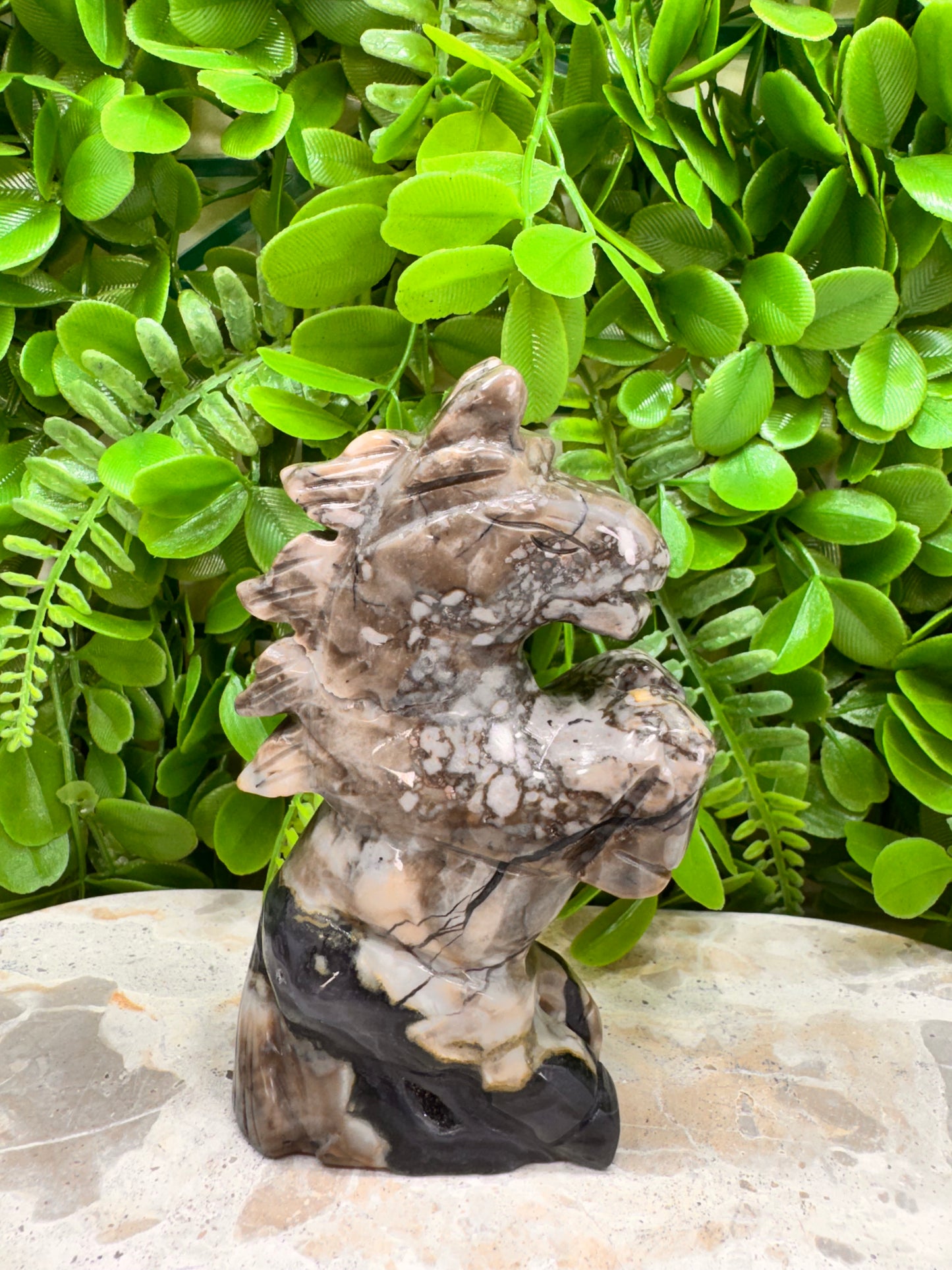 Volcanic Agate Horse 406g