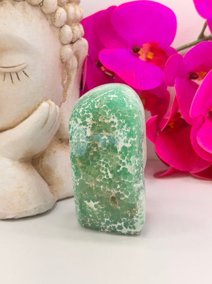 Aragonite with Smithsonite Freeform 652g