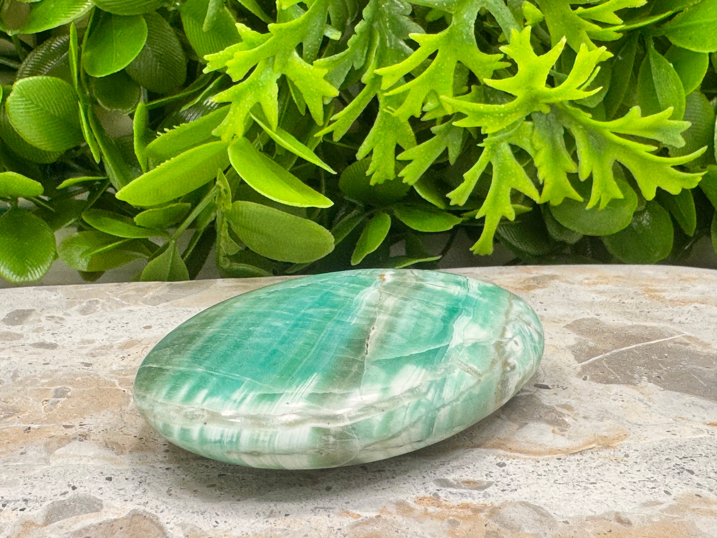 Smithsonite Palm Stone 140g